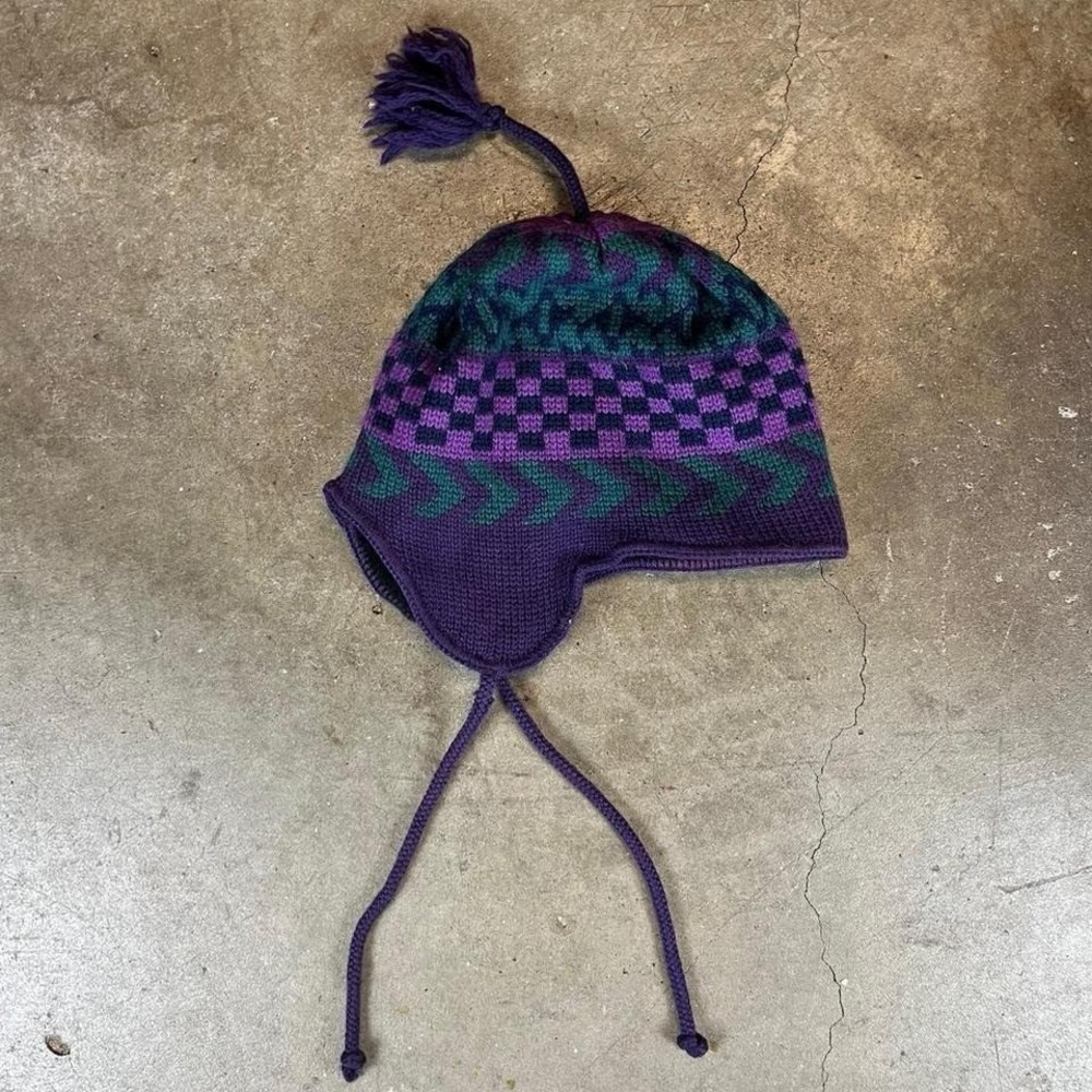 Vintage 90s Capelli purple and green knitted hat with ear flaps